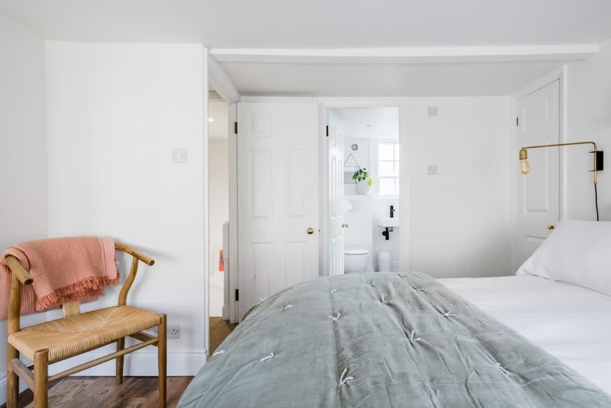 Central Georgian Townhouse With Free Parking Bath Exterior foto