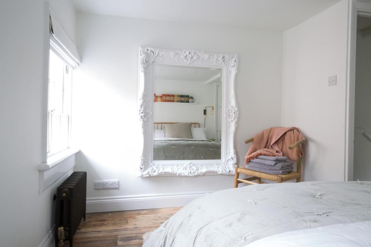Central Georgian Townhouse With Free Parking Bath Exterior foto